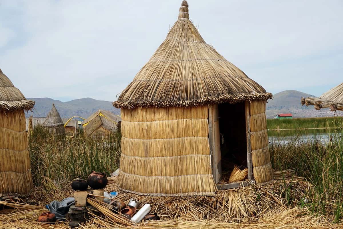 straw house in Peru.jpg
