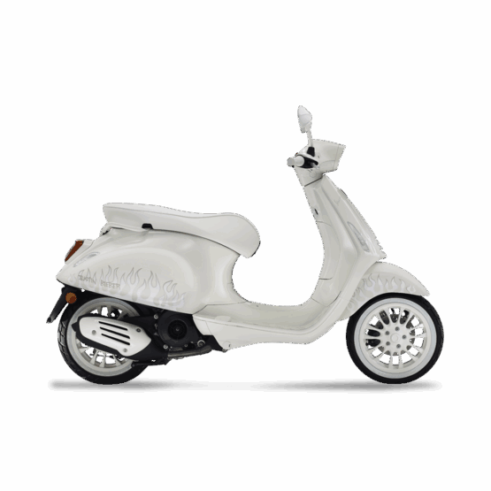 Vespa Sprint 50 for hire